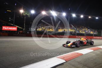 World © Octane Photographic Ltd. Formula 1 - Singapore Grand Prix - Practice 2. Max Verstappen - Red Bull Racing RB13. Marina Bay Street Circuit, Singapore. Friday 15th September 2017. Digital Ref:1959LB1D0299
