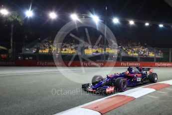 World © Octane Photographic Ltd. Formula 1 - Singapore Grand Prix - Practice 2. Daniil Kvyat - Scuderia Toro Rosso STR12. Marina Bay Street Circuit, Singapore. Friday 15th September 2017. Digital Ref:1959LB1D0317
