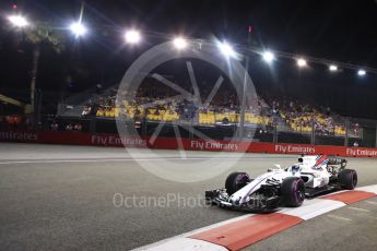 World © Octane Photographic Ltd. Formula 1 - Singapore Grand Prix - Practice 2. Felipe Massa - Williams Martini Racing FW40. Marina Bay Street Circuit, Singapore. Friday 15th September 2017. Digital Ref:1959LB1D0385