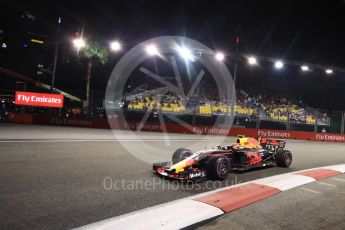 World © Octane Photographic Ltd. Formula 1 - Singapore Grand Prix - Practice 2. Max Verstappen - Red Bull Racing RB13. Marina Bay Street Circuit, Singapore. Friday 15th September 2017. Digital Ref:1959LB1D0392