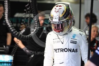 World © Octane Photographic Ltd. Formula 1 - Singapore Grand Prix - Practice 3. Lewis Hamilton - Mercedes AMG Petronas F1 W08 EQ Energy+. Marina Bay Street Circuit, Singapore. Saturday 16th September 2017. Digital Ref:1962LB1D1402