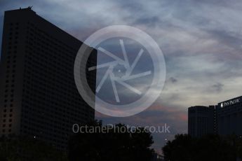 World © Octane Photographic Ltd. Formula 1 - Singapore Grand Prix - Practice 3. Singapore skyline. Marina Bay Street Circuit, Singapore. Saturday 16th September 2017. Digital Ref:1962LB1D1901