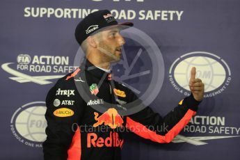 World © Octane Photographic Ltd. Formula 1 - Singapore Grand Prix - Qualifying. Daniel Ricciardo - Red Bull Racing RB13. Marina Bay Street Circuit, Singapore. Saturday 16th September 2017. Digital Ref:1963LB1D2677