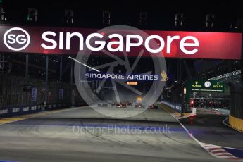 World © Octane Photographic Ltd. Formula 1 - Singapore Grand Prix - Race. Lights out - race start. Marina Bay Street Circuit, Singapore. Sunday 17th September 2017. Digital Ref: