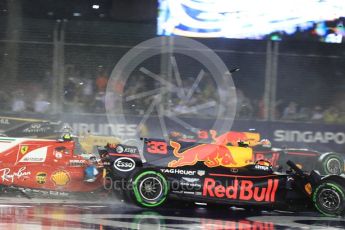 World © Octane Photographic Ltd. Formula 1 - Singapore Grand Prix - Race. The damaged Scuderia Ferrari SF70H makes contact with the Red Bull Racing RB13 of Max Verstappen who in turn hits the McLaren MCL32 of Fernando Alonso. Marina Bay Street Circuit, Singapore. Sunday 17th September 2017. Digital Ref: