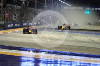 World © Octane Photographic Ltd. Formula 1 - Singapore Grand Prix - Race. Daniel Ricciardo - Red Bull Racing RB13. Marina Bay Street Circuit, Singapore. Sunday 17th September 2017. Digital Ref: