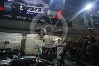 World © Octane Photographic Ltd. Formula 1 - Singapore Grand Prix - Parc Ferme. Lewis Hamilton - Mercedes AMG Petronas F1 W08 EQ Energy+. Marina Bay Street Circuit, Singapore. Sunday 17th September 2017. Digital Ref:
