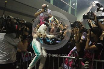 World © Octane Photographic Ltd. Formula 1 - Singapore Grand Prix - Parc Ferme. Lewis Hamilton - Mercedes AMG Petronas F1 W08 EQ Energy+. Marina Bay Street Circuit, Singapore. Sunday 17th September 2017. Digital Ref: