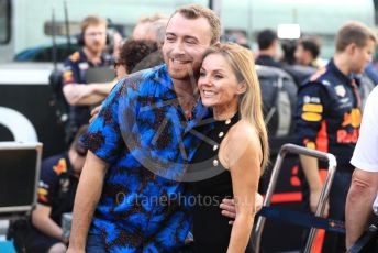 World © Octane Photographic Ltd. Formula 1 - Abu Dhabi GP - Grid. Geri Horner and Sam Smith. Yas Marina Circuit, Abu Dhabi. Sunday 25th November 2018.