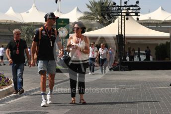 World © Octane Photographic Ltd. Formula 1 –  Abu Dhabi GP - Paddock. Aston Martin Red Bull Racing TAG Heuer RB14 – Daniel Ricciardo. Yas Marina Circuit, Abu Dhabi. Saturday 24th November 2018.