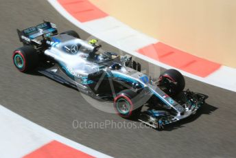 World © Octane Photographic Ltd. Formula 1 –  Abu Dhabi GP - Practice 1. Mercedes AMG Petronas Motorsport AMG F1 W09 EQ Power+ - Valtteri Bottas. Yas Marina Circuit, Abu Dhabi. Friday 23rd November 2018.