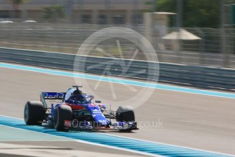 World © Octane Photographic Ltd. Formula 1 –  Abu Dhabi GP - Practice 1. Scuderia Toro Rosso STR13 – Brendon Hartley. Yas Marina Circuit, Abu Dhabi. Friday 23rd November 2018.