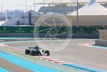 World © Octane Photographic Ltd. Formula 1 –  Abu Dhabi GP - Practice 1. Mercedes AMG Petronas Motorsport AMG F1 W09 EQ Power+ - Lewis Hamilton. Yas Marina Circuit, Abu Dhabi. Friday 23rd November 2018.
