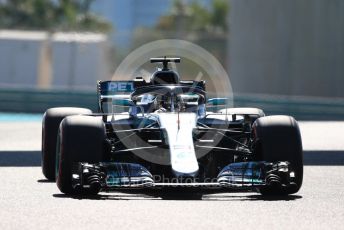 World © Octane Photographic Ltd. Formula 1 –  Abu Dhabi GP - Practice 1. Mercedes AMG Petronas Motorsport AMG F1 W09 EQ Power+ - Lewis Hamilton. Yas Marina Circuit, Abu Dhabi. Friday 23rd November 2018.