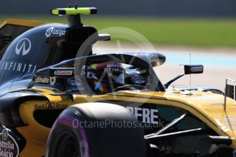 World © Octane Photographic Ltd. Formula 1 –  Abu Dhabi GP - Practice 1. Renault Sport F1 Team RS18 – Carlos Sainz. Yas Marina Circuit, Abu Dhabi. Friday 23rd November 2018.