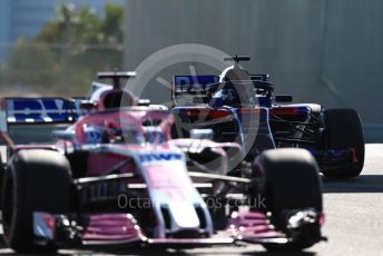 World © Octane Photographic Ltd. Formula 1 –  Abu Dhabi GP - Practice 1. Racing Point Force India VJM11 - Sergio Perez and Scuderia Toro Rosso STR13 – Brendon Hartley. Yas Marina Circuit, Abu Dhabi. Friday 23rd November 2018.