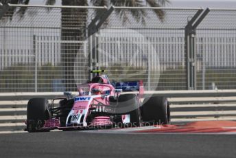 World © Octane Photographic Ltd. Formula 1 –  Abu Dhabi GP - Practice 1. Racing Point Force India VJM11 - Esteban Ocon. Yas Marina Circuit, Abu Dhabi. Friday 23rd November 2018.
