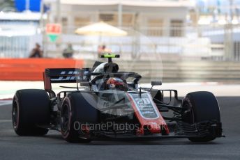 World © Octane Photographic Ltd. Formula 1 –  Abu Dhabi GP - Practice 1. Haas F1 Team VF-18 – Kevin Magnussen. Yas Marina Circuit, Abu Dhabi. Friday 23rd November 2018.