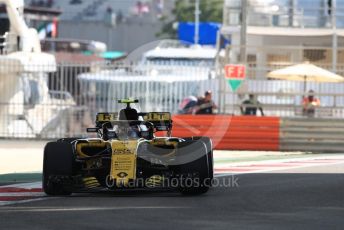 World © Octane Photographic Ltd. Formula 1 –  Abu Dhabi GP - Practice 1. Renault Sport F1 Team RS18 – Carlos Sainz. Yas Marina Circuit, Abu Dhabi. Friday 23rd November 2018.