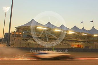World © Octane Photographic Ltd. Formula 1 –  Abu Dhabi GP - Practice 2. Williams Martini Racing FW41 – Sergey Sirotkin. Yas Marina Circuit, Abu Dhabi. Friday 23rd November 2018.