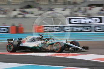 World © Octane Photographic Ltd. Formula 1 –  Abu Dhabi GP - Practice 2. Mercedes AMG Petronas Motorsport AMG F1 W09 EQ Power+ - Lewis Hamilton. Yas Marina Circuit, Abu Dhabi. Friday 23rd November 2018.