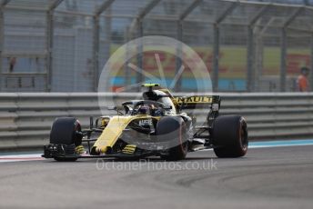 World © Octane Photographic Ltd. Formula 1 –  Abu Dhabi GP - Practice 2. Renault Sport F1 Team RS18 – Carlos Sainz. Yas Marina Circuit, Abu Dhabi. Friday 23rd November 2018.