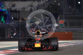 World © Octane Photographic Ltd. Formula 1 –  Abu Dhabi GP - Practice 2. Aston Martin Red Bull Racing TAG Heuer RB14 – Daniel Ricciardo. Yas Marina Circuit, Abu Dhabi. Friday 23rd November 2018.