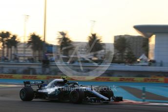 World © Octane Photographic Ltd. Formula 1 –  Abu Dhabi GP - Practice 2. Mercedes AMG Petronas Motorsport AMG F1 W09 EQ Power+ - Valtteri Bottas. Yas Marina Circuit, Abu Dhabi. Friday 23rd November 2018.
