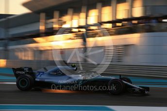 World © Octane Photographic Ltd. Formula 1 –  Abu Dhabi GP - Practice 2. Mercedes AMG Petronas Motorsport AMG F1 W09 EQ Power+ - Valtteri Bottas. Yas Marina Circuit, Abu Dhabi. Friday 23rd November 2018.
