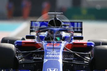 World © Octane Photographic Ltd. Formula 1 –  Abu Dhabi GP - Practice 3. Scuderia Toro Rosso STR13 – Brendon Hartley. Yas Marina Circuit, Abu Dhabi. Saturday 24th November 2018.
