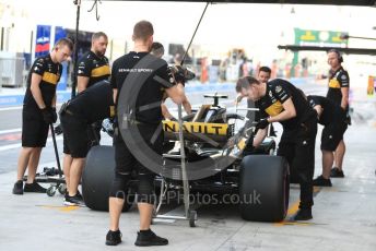 World © Octane Photographic Ltd. Formula 1 –  Abu Dhabi GP - Practice 3. Renault Sport F1 Team RS18 – Carlos Sainz. Yas Marina Circuit, Abu Dhabi. Saturday 24th November 2018.