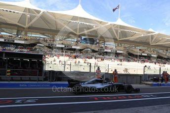 World © Octane Photographic Ltd. Formula 1 –  Abu Dhabi GP - Practice 3. Mercedes AMG Petronas Motorsport AMG F1 W09 EQ Power+ - Valtteri Bottas. Yas Marina Circuit, Abu Dhabi. Saturday 24th November 2018.