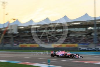 World © Octane Photographic Ltd. Formula 1 –  Abu Dhabi GP - Qualifying. Racing Point Force India VJM11 - Esteban Ocon. Yas Marina Circuit, Abu Dhabi. Saturday 24th November 2018.