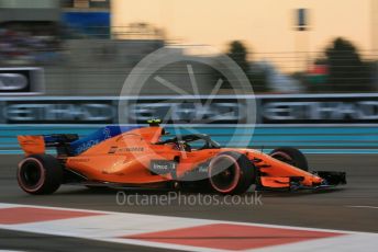 World © Octane Photographic Ltd. Formula 1 –  Abu Dhabi GP - Qualifying. McLaren MCL33 – Stoffel Vandoorne. Yas Marina Circuit, Abu Dhabi. Saturday 24th November 2018.
