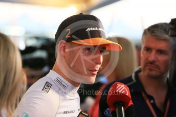 World © Octane Photographic Ltd. Formula 1 –  Abu Dhabi GP - Qualifying. McLaren MCL33 – Stoffel Vandoorne. Yas Marina Circuit, Abu Dhabi. Saturday 24th November 2018.