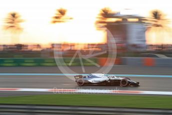 World © Octane Photographic Ltd. Formula 1 –  Abu Dhabi GP - Qualifying. Williams Martini Racing FW41 – Sergey Sirotkin. Yas Marina Circuit, Abu Dhabi. Saturday 24th November 2018.