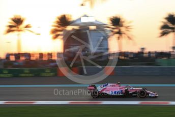 World © Octane Photographic Ltd. Formula 1 –  Abu Dhabi GP - Qualifying. Racing Point Force India VJM11 - Esteban Ocon. Yas Marina Circuit, Abu Dhabi. Saturday 24th November 2018.