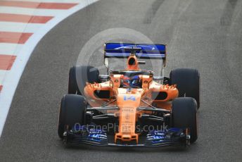 World © Octane Photographic Ltd. Formula 1 –  Abu Dhabi GP - Race. McLaren MCL33 – Fernando Alonso. Yas Marina Circuit, Abu Dhabi. Sunday 25th November 2018.