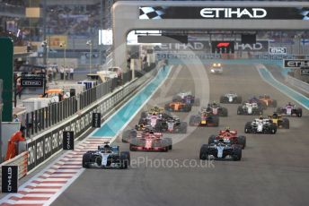 World © Octane Photographic Ltd. Formula 1 –  Abu Dhabi GP - Race. Mercedes AMG Petronas Motorsport AMG F1 W09 EQ Power+ - Lewis Hamilton and Valtteri Bottas lead on the opening lap. Yas Marina Circuit, Abu Dhabi. Sunday 25th November 2018.