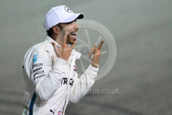 World © Octane Photographic Ltd. Formula 1 –  Abu Dhabi GP - Post-race celebration. Mercedes AMG Petronas Motorsport AMG F1 W09 EQ Power+ - Lewis Hamilton. Yas Marina Circuit, Abu Dhabi. Sunday 25th November 2018.