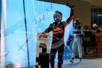 World © Octane Photographic Ltd. Formula 1 –  Abu Dhabi GP - Parc Ferme. Aston Martin Red Bull Racing TAG Heuer RB14 – Daniel Ricciardo and McLaren MCL33 – Stoffel Vandoorne. Yas Marina Circuit, Abu Dhabi. Sunday 25th November 2018.