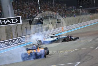 World © Octane Photographic Ltd. Formula 1 –  Abu Dhabi GP - Post-race celebration. Mercedes AMG Petronas Motorsport AMG F1 W09 EQ Power+ - Lewis Hamilton and McLaren MCL33 – Fernando Alonso. Yas Marina Circuit, Abu Dhabi. Sunday 25th November 2018.