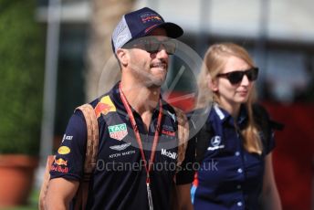 World © Octane Photographic Ltd. Formula 1 –  Abu Dhabi GP - Paddock. Aston Martin Red Bull Racing TAG Heuer RB14 – Daniel Ricciardo. Yas Marina Circuit, Abu Dhabi. Friday 23rd November 2018.