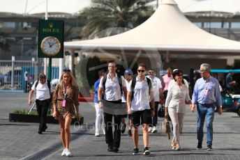 World © Octane Photographic Ltd. Formula 1 –  Abu Dhabi GP - Paddock. McLaren MCL33 – Stoffel Vandoorne. Yas Marina Circuit, Abu Dhabi. Friday 23rd November 2018.