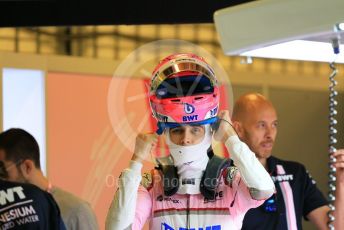 World © Octane Photographic Ltd. Formula 1 –  Abu Dhabi GP - Pit Lane. Racing Point Force India VJM11 - Esteban Ocon. Yas Marina Circuit, Abu Dhabi. Thursday 22nd November 2018.