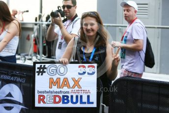 World © Octane Photographic Ltd. Formula 1 –  Abu Dhabi GP - Paddock. Aston Martin Red Bull Racing TAG Heuer RB14 – Max Verstappen fan. Yas Marina Circuit, Abu Dhabi. Thursday 22nd November 2018.