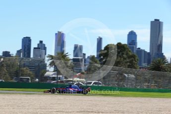 World © Octane Photographic Ltd. Formula 1 – Australian GP - Friday Practice 1. Scuderia Toro Rosso STR13 – Pierre Gasly. Albert Park, Melbourne, Australia. Friday 23rd March 2018.