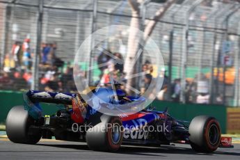 World © Octane Photographic Ltd. Formula 1 – Australian GP - Friday Practice 2. Scuderia Toro Rosso STR13 – Brendon Hartley. Albert Park, Melbourne, Australia. Friday 23rd March 2018.