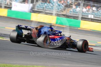 World © Octane Photographic Ltd. Formula 1 – Australian GP - Friday Practice 2. Scuderia Toro Rosso STR13 – Brendon Hartley. Albert Park, Melbourne, Australia. Friday 23rd March 2018.