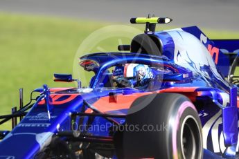 World © Octane Photographic Ltd. Formula 1 – Australian GP - Friday Practice 2. Scuderia Toro Rosso STR13 – Pierre Gasly. Albert Park, Melbourne, Australia. Friday 23rd March 2018.